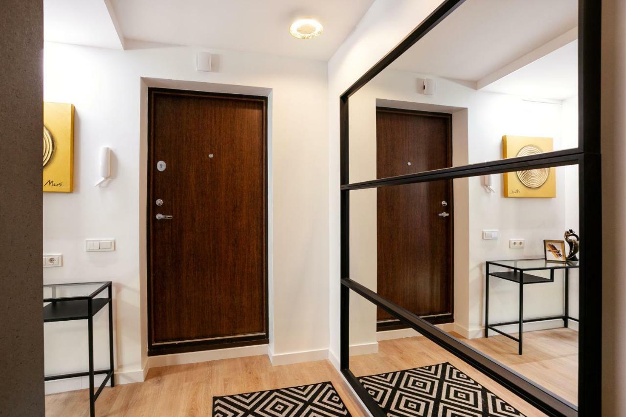 Luxury for everyone - Hills Park Lux Apartments 2 VNO Extérieur photo